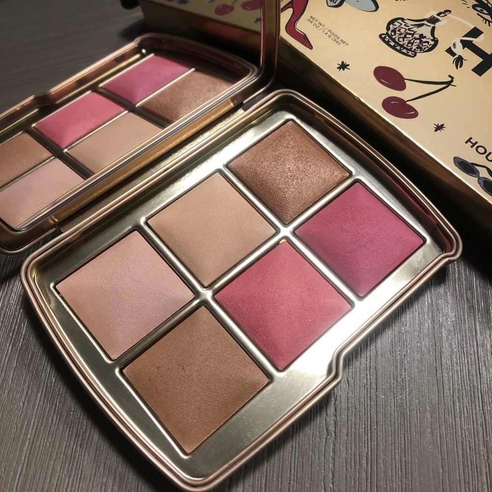 HOURGLASS & BARNEYS NEW YORK - AMBIENT LIGHTING EDIT- VOLUME I - Picture 5 of 6